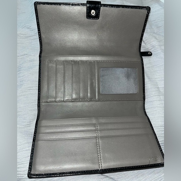 Coach Checkbook/Tri-fold Wallet Perfect Condition, Black, Vintage - Picture 5 of 15